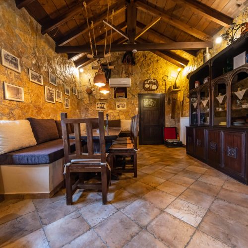 Elegant Dining Room in Vintage Stone House, a vacation rental in Greece